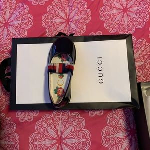 Gucci shoes for toddler girl
